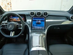 To jest prawdziwy Mercedes. Niemcy zrobili auto jak dawniej
