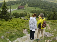 Karkonosze: dobre warunki na szlakach, ale możliwe burze i silny wiatr
