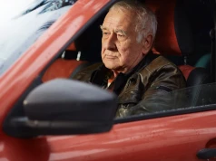Seniorzy nie stracą prawa jazdy po 65. roku życia. UE zmienia zasady