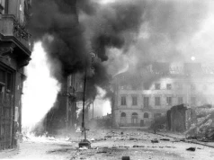 Warszawa pamięta. 82. rocznica wybuchu Powstania Warszawskiego. O 17 w godzinę “W” Warszawa się zatrzyma
