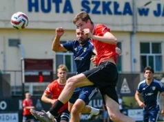 Efektowne zwycięstwo Czarnych Jasło w ostatnim sparingu przed ligą. Drużyna Szymona Cetnarowskiego rozbiła Wolanię Wola Rzędzińska