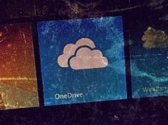 Windows 11 instaluje OneDrive Photos. Aplikacja skanuje zdjęcia
