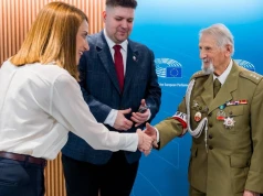 "Wybrali niezwykłe męstwo". Przewodnicząca PE oddała hołd powstańcom