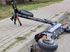 Niebezpieczne zdarzenie z udziałem hulajnogi elektrycznej i osobówki