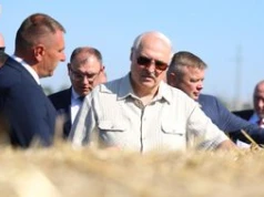 Teatr Łukaszenki. Ruszyła białoruska "bitwa o plony"