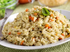 Domowe risotto z warzywami. Kremowe, aromatyczne i gotowe kilka minut