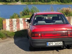 Uważaj jadąc tą drogą. Możesz wpaść do Wisły i popłynąć do Bałtyku