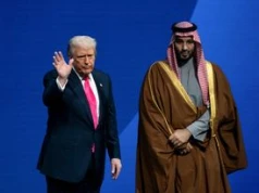 Trump rezygnuje z uderzenia na Iran. W tle telefon z Rijadu