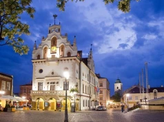 Urząd Miasta Rzeszowa szuka pracowników. Dwie posady i wysokie wynagrodzenie