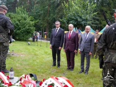 Zielona Góra oddała hołd powstańcom warszawskim. Syreny w godzinę „W”. Pamiętamy (ZIELONA GÓRA)