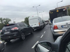 Prawie pięć dni rocznie w korkach spędzają krakowscy kierowcy