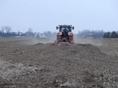 Krok wstecz dla dzierżaw? Projekt ustawy może utrwalić „ciche dzierżawy”