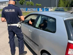 Myślał, że wygra wyścig ze sprawiedliwością – ta dogoniła go za sprawą śremskich policjantów