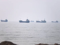 Iran blisko porozumienia z Omanem. Możliwa nowa trasa dla statków w cieśninie Ormuz
