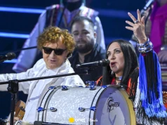 Kayah i Goran Bregović odtworzyli zdjęcie sprzed prawie 30 lat. "Nie widzę różnicy"