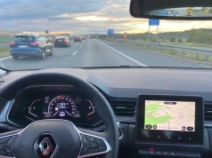 Unia Europejska wprowadzi w nowych samochodach ograniczenie do 140 km/h?