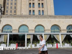 BBC relacjonuje sprzed moskiewskiej restauracji, gdzie bomba zabiła trzy osoby
