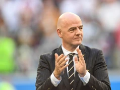 Pierwsza federacja wycofała poparcie dla szefa FIFA. Presja na Infantino rośnie