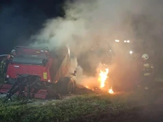 Dramat rolników w czasie żniw. Spłonął kombajn i prasa rolnicza