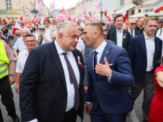 Republika Mobile wystartowała 1 sierpnia. Eksperci ostro o decyzji Sakiewicza