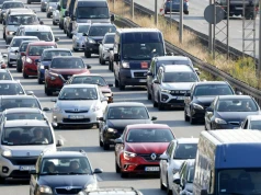 Jedziesz na wakacje? Te drogi latem zamieniają się w parking