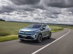 Milion elektryków i nowe LPG – Renault stawia na dwa światy. Clio i Symbioz z Eco-G 120 jadą 1500 km