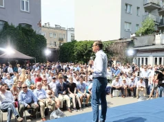 Zabiegają o względy Morawieckiego. Trzy nazwiska w grze
