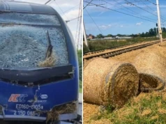 Pociąg z Bielska-Białej zderzył się z ciągnikiem na przejeździe. Ranny maszynista, są utrudnienia