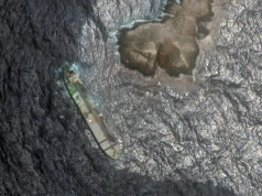 Widmo katastrofy ekologicznej. Rośnie plama ropy obok tankowca "floty cieni"