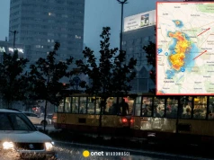 Superkomórka burzowa nadciąga nad Warszawę. Możliwe opady gradu
