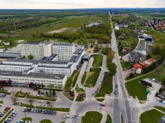 Nie można już skręcić bezpośrednio pod szpital św. Łukasza. Weszła w życie tymczasowa organizacja ruchu