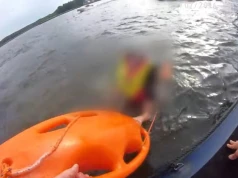 O krok od tragedii na zalewie w Poraju. Pijana para wpadła do wody po wywróceniu kajaka