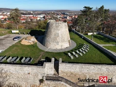 Na szczycie wiatraka powstanie taras widokowy. Prace mają zostać ukończone do listopada