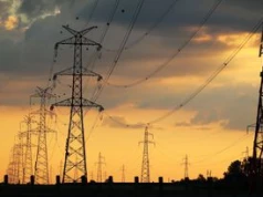 Energetyczny alarm w Polsce. Upały, wiatr i chłodzenie elektrowni dają się we znaki