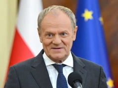 Tusk chciał dogryźć Nawrockiemu kąśliwym wpisem. Nie wyszło