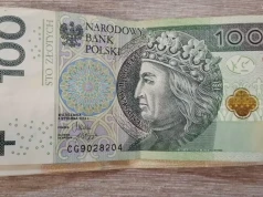 Kto zgubił pieniądze w Złotowie? Gotówka czeka na właściciela na komendzie
