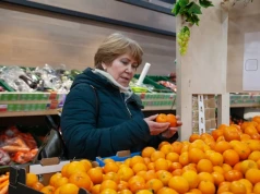 Co trzecią złotówkę z emerytury seniorzy przeznaczają na podstawowe zakupy