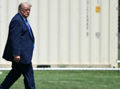 Uzbrojony mężczyzna zatrzymany przed wizytą Trumpa. "Niepokojące zapiski"
