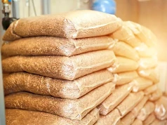 Lokalny producent czy duży skład? Gdzie kupić tani pellet, a gdzie uważać na jakość?