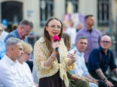 Burza o wiek emerytalny. Minister: zrównanie tak, ale tylko „w dół”