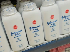 Johnson & Johnson chce zamknąć najgłośniejszą batalię sądową w swojej historii. W grę wchodzi 5,5 mld dolarów