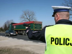Piła i jechała, to teraz posiedzi…