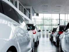 Udawał pracownika salonu i próbował wyjechać autem wartym ponad 200 tys. zł. Prawie mu sie udało