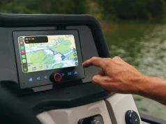 CarPlay trafi na pontony — nawigacja wodna prosto z ekranu łodzi
