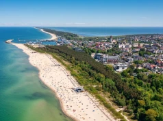 Odbudowa plaży we Władysławowie. Wyciągają z dna tysiące ton piasku