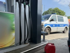 Mieli kraść paliwo na stacjach w całym regionie. Dwóch mężczyzn trafiło do aresztu