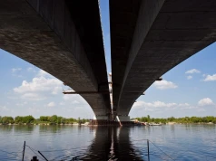 Tylko 18 dni! Tyle zajęło wyburzenie i postawienie nowego mostu na autostradzie