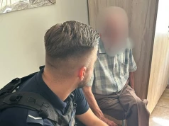 Dzielnicowi pomogli zagubionemu seniorowi wrócić bezpiecznie do domu