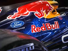 Red Bull miał zapłacić Helmutowi Marko 8 mln euro. W umowie znalazł się warunek