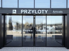 Padł rekord pasażerów na Lotnisku Warszawa-Radom. Teraz zwolnią 30 proc. pracowników